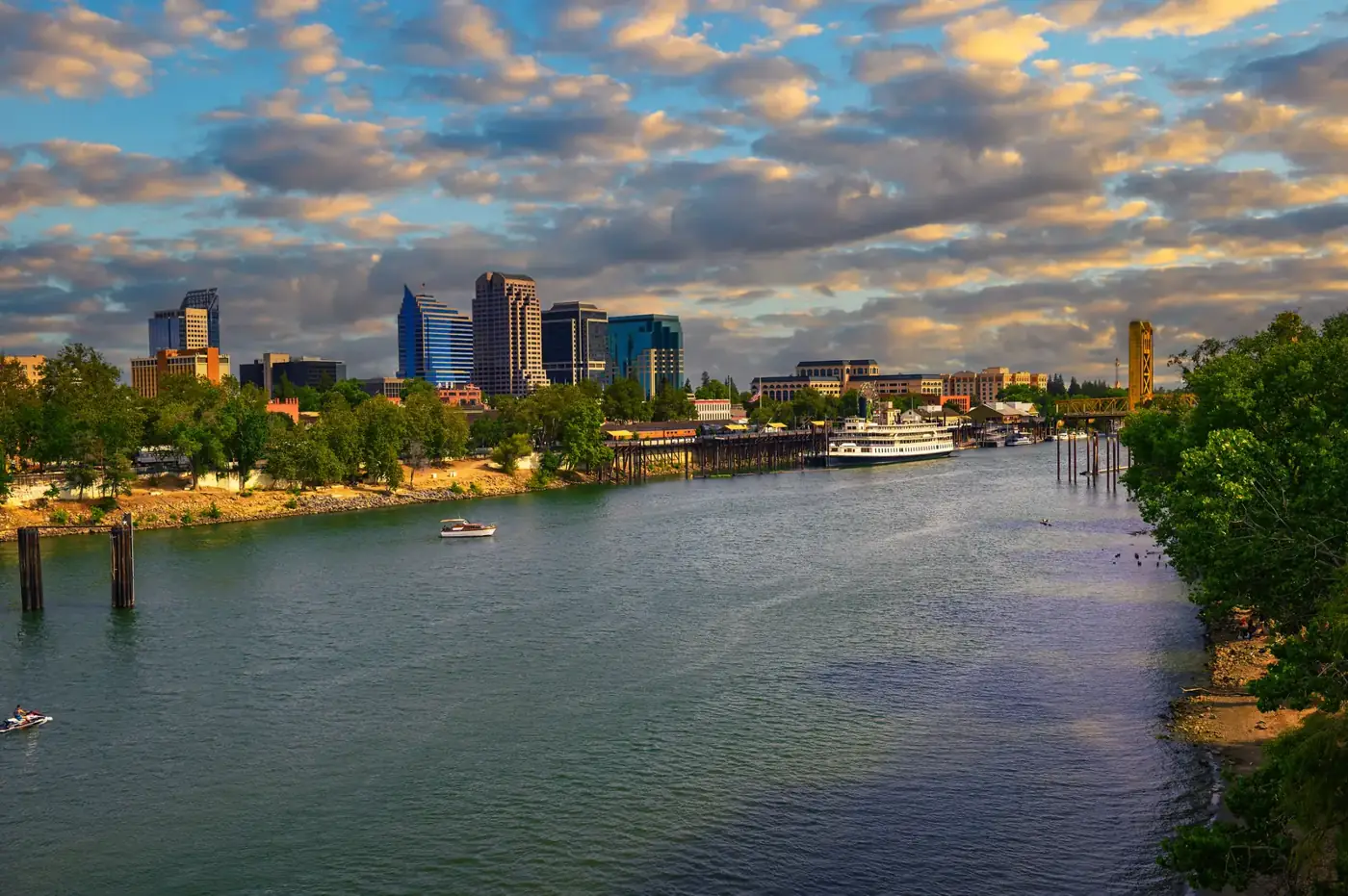 Sacramento skyline